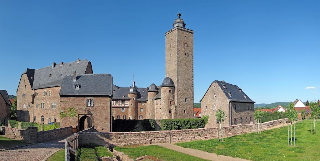 Hotel Burgmannenhaus à Steinau an der Straße Extérieur photo