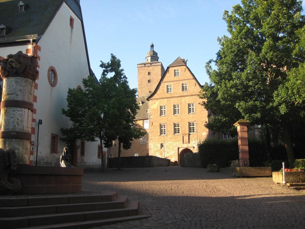 Hotel Burgmannenhaus à Steinau an der Straße Extérieur photo